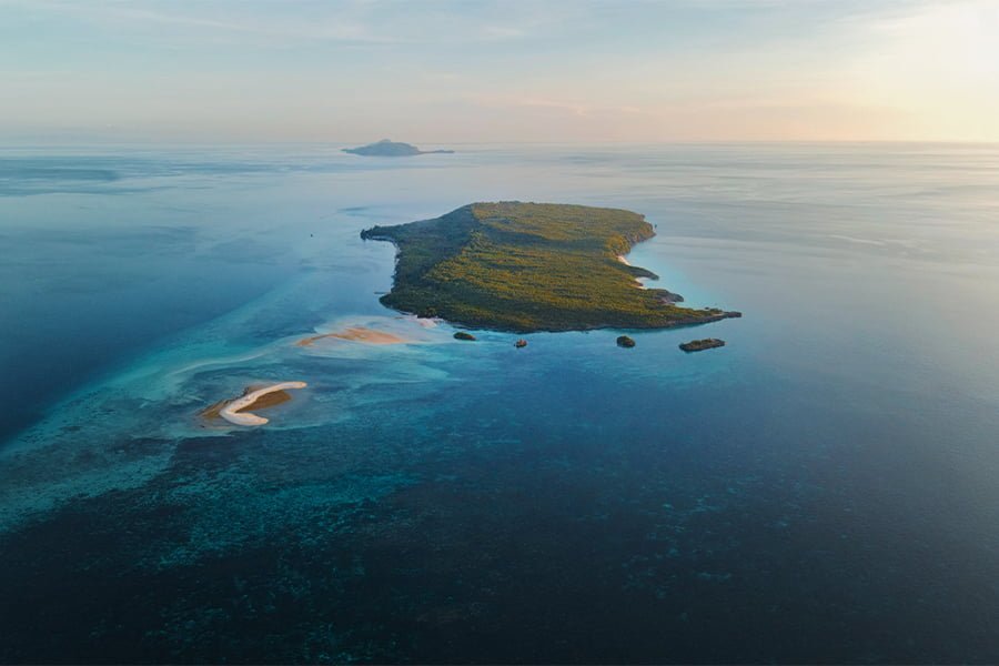 Bahuluang Island