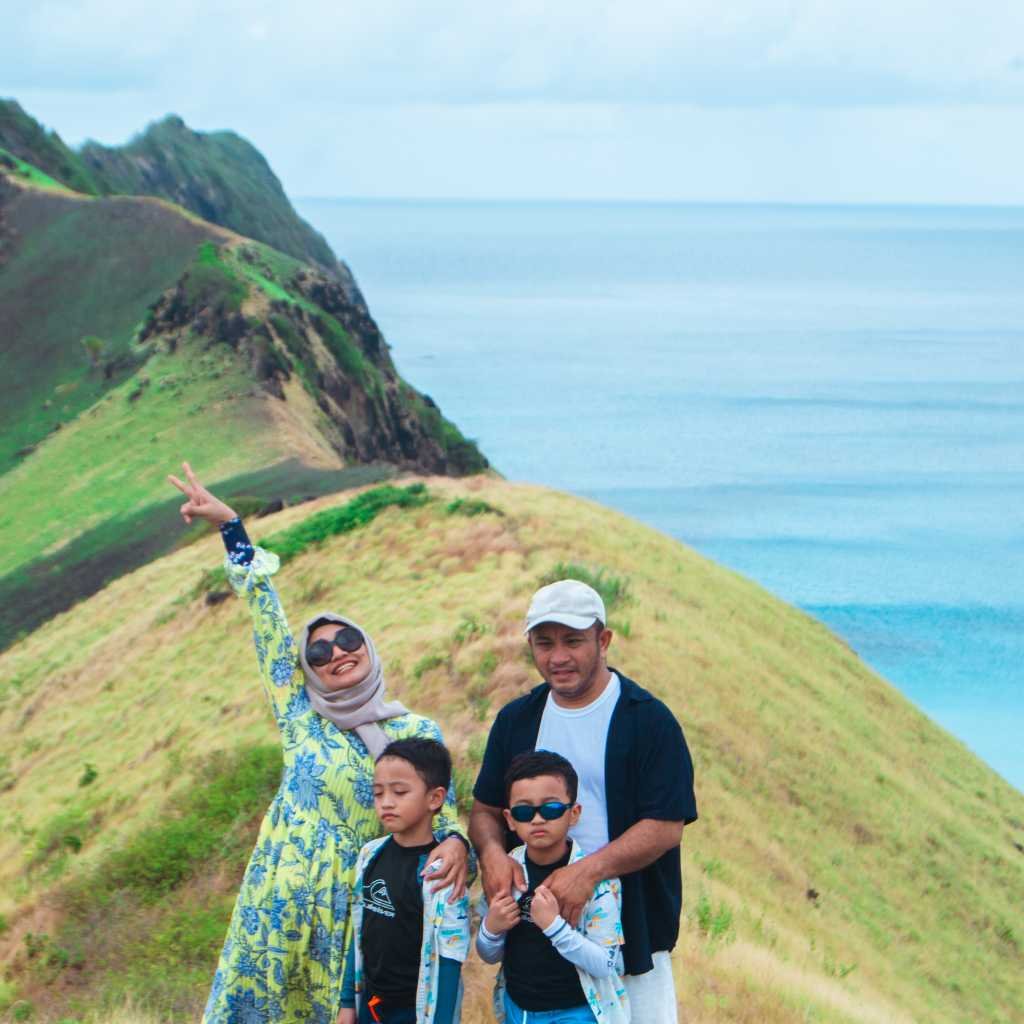 West Coast Island Hopping photo